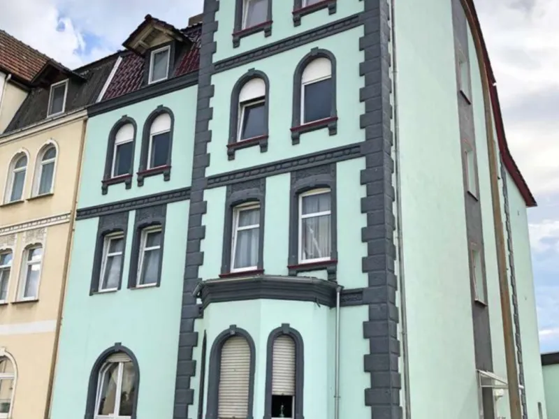4-Familienhaus, gut gelegen!
