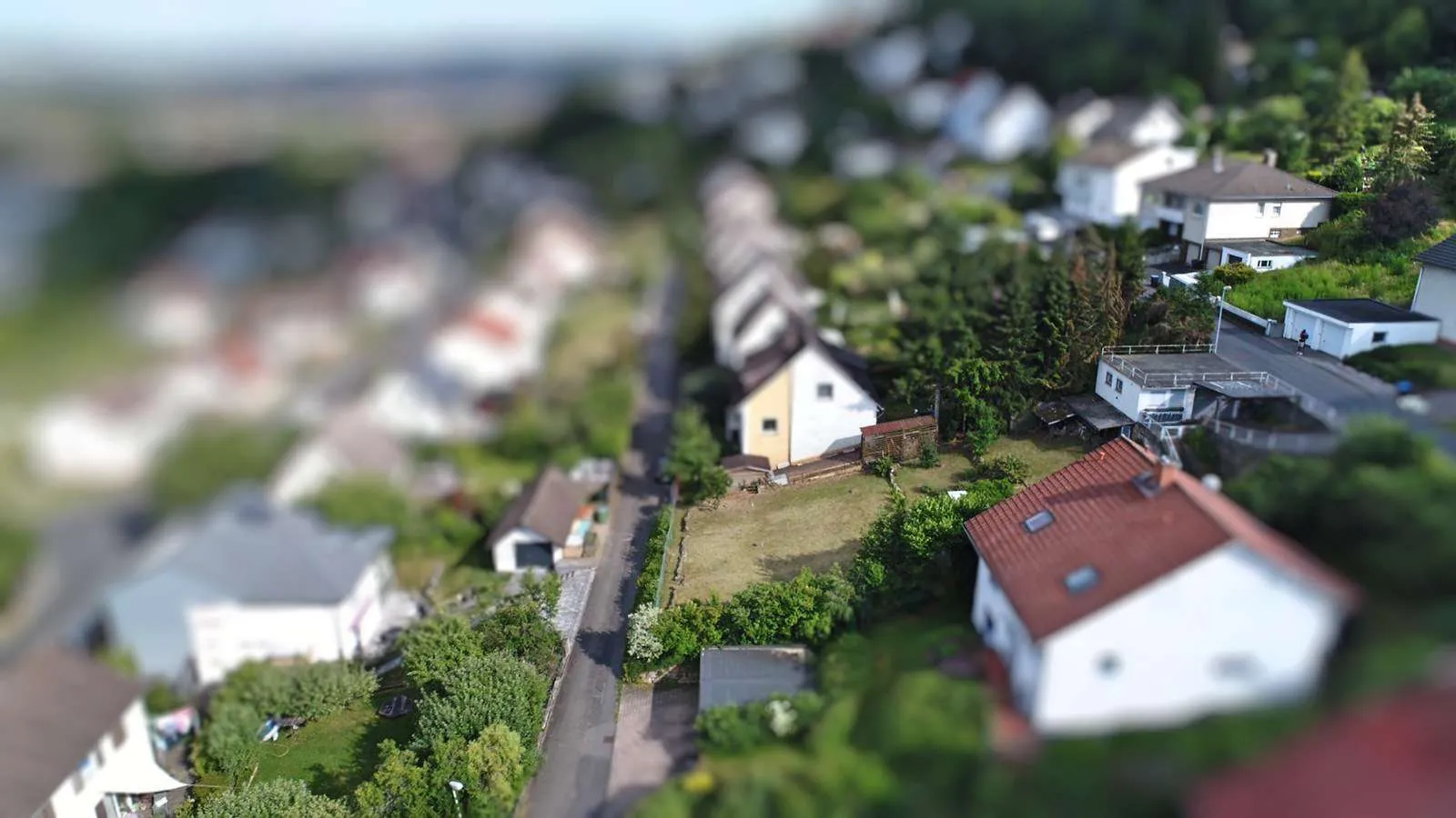 Freies Bauland mitten im Wohngebiet!
