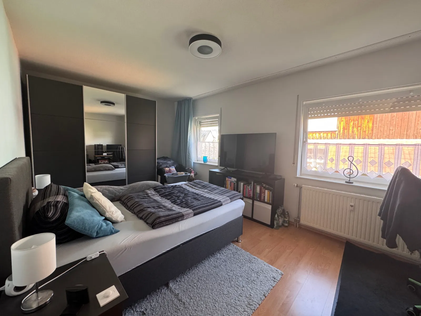 Schlafzimmer 1