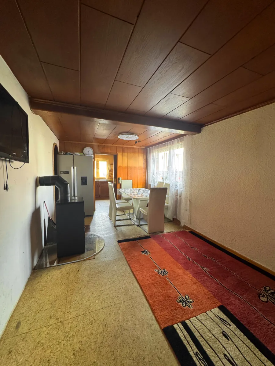 Wohn und Esszimmer
