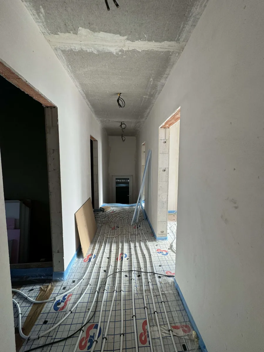 Fast fertig – Innenausbau nach eigenen Wünschen gestalten!